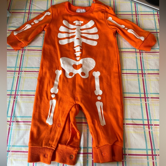 🔆Koala Baby Orange Skeleton Bodysuit Size 3 Months - Picture 2 of 4